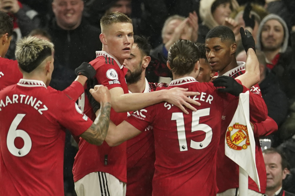 企背景的C 企背景的C