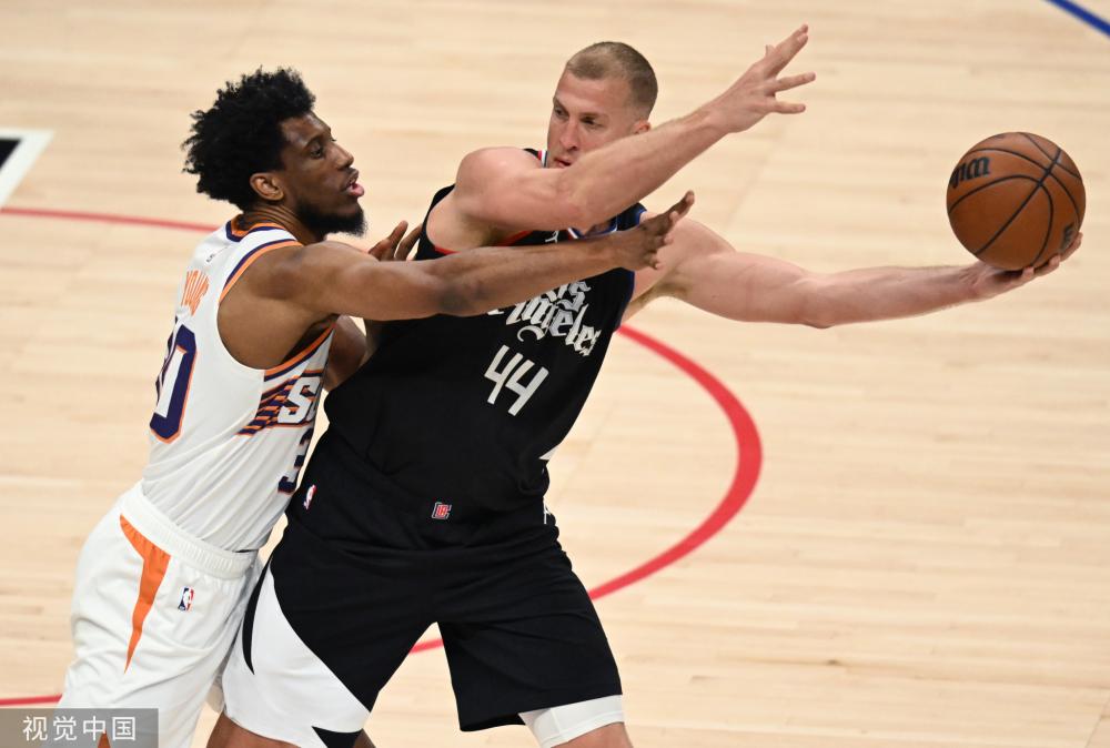 备受瞩目的 备受瞩目的