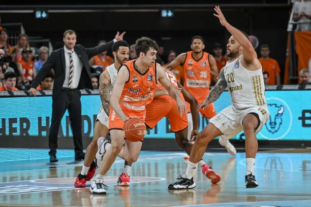 体现在身体 体现在身体