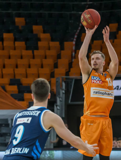 体育西甲：马竞3-1战胜皇家贝蒂斯 重返前四